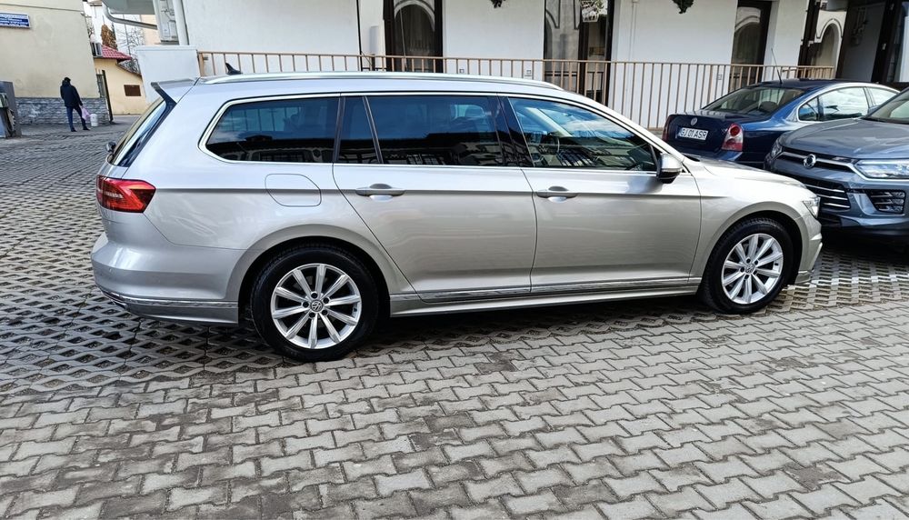 Volkswagen Passat R-Line