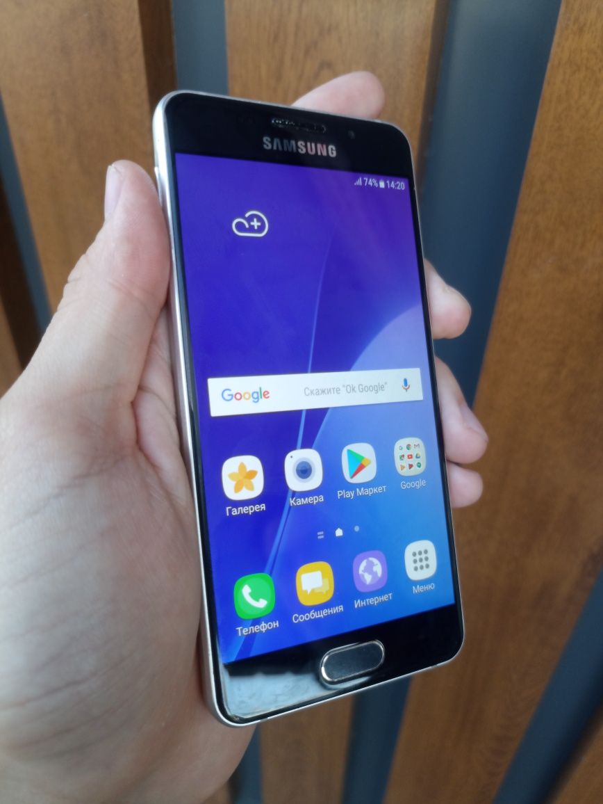 Telefo'nla sotiladi Redmi, Samsung