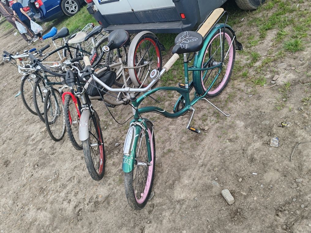 Vând  6 biciclete