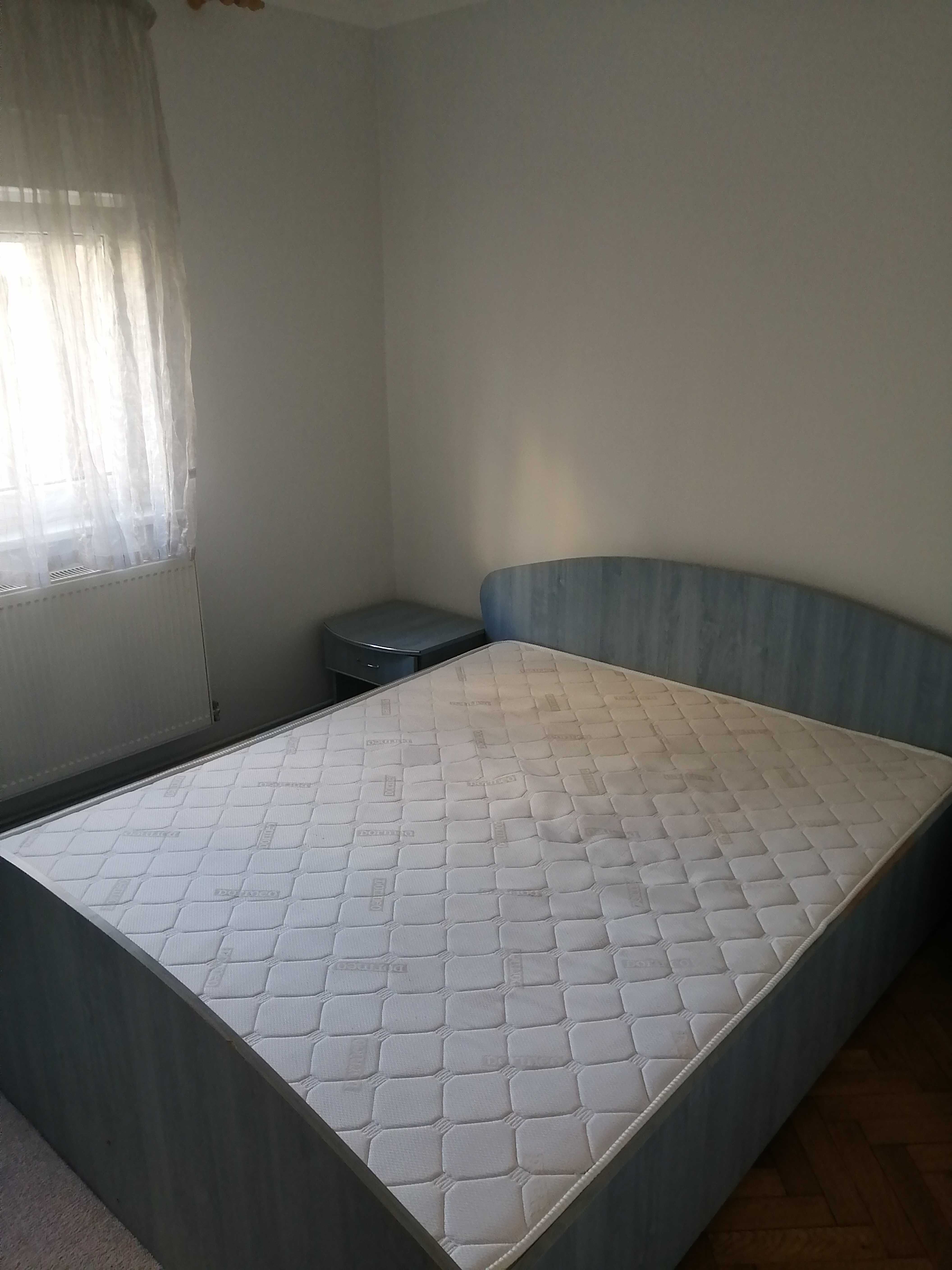 PROPRIETAR închiriez apartament cu 2 cam. spatios zona Stadion-Olimpia