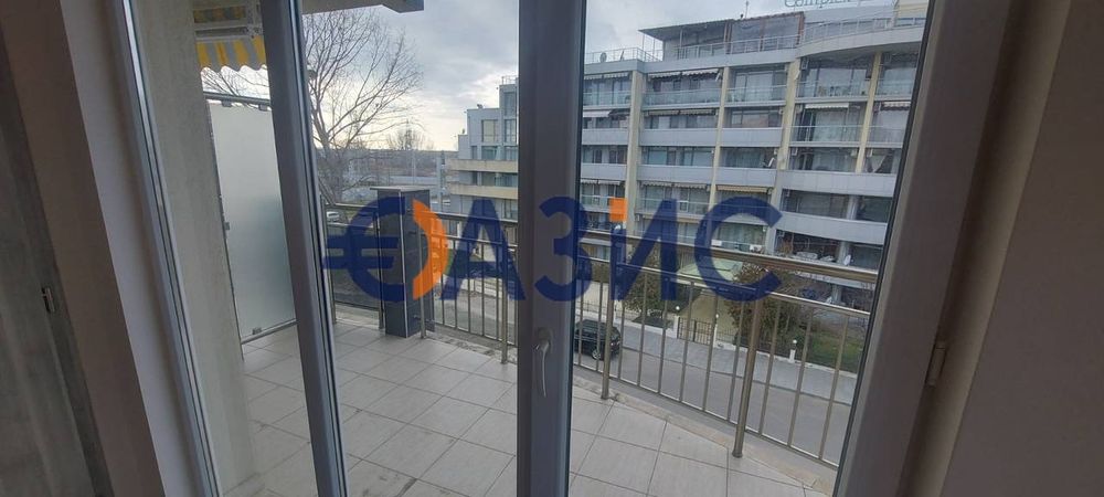 Продава се Едностаен апартамент в к.к. Слънчев бряг - 37 кв.м за 1322 €/кв.м - Снимка #6