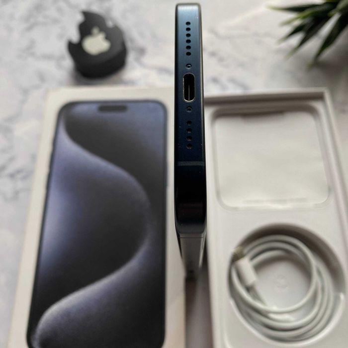 iPhone 15 Pro Max Blue Titanium 256Gb