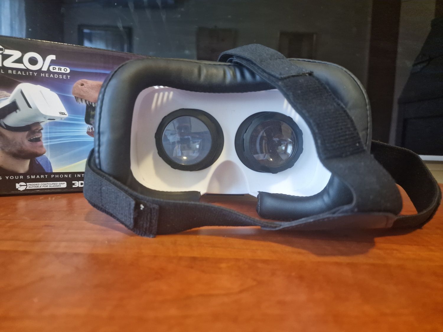 VR очила VISOR Pro