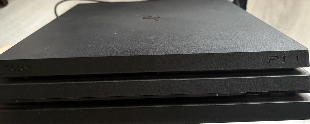 Vand play station 4 pro