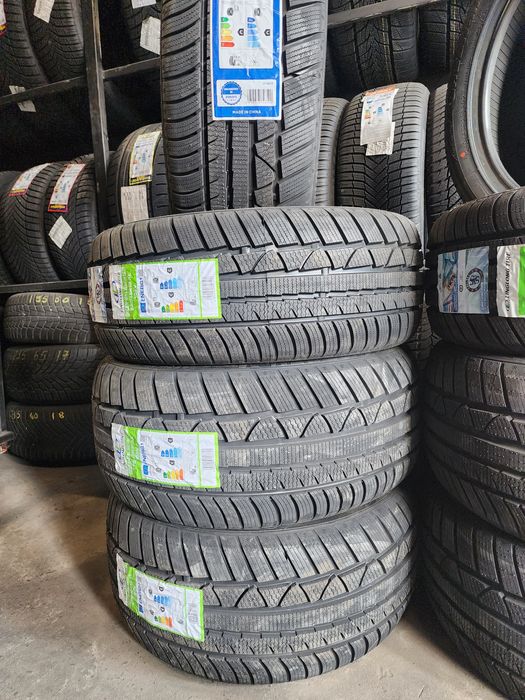 275 40 19 cu 245 45 19 set anvelope iarna dot 2025.