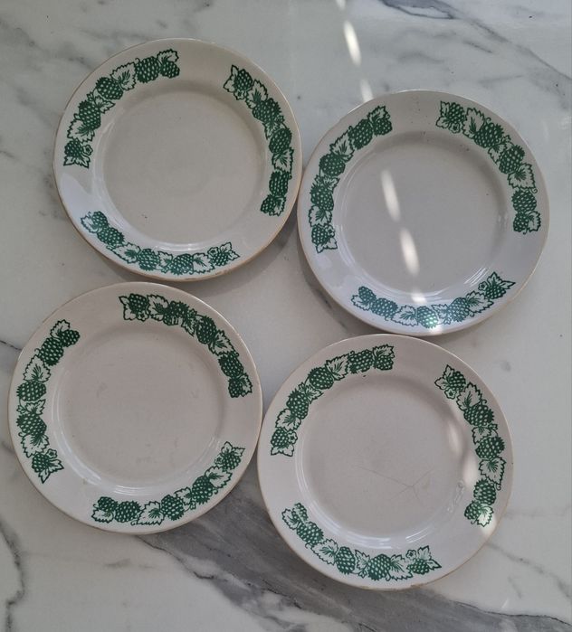 Продаются тарелки