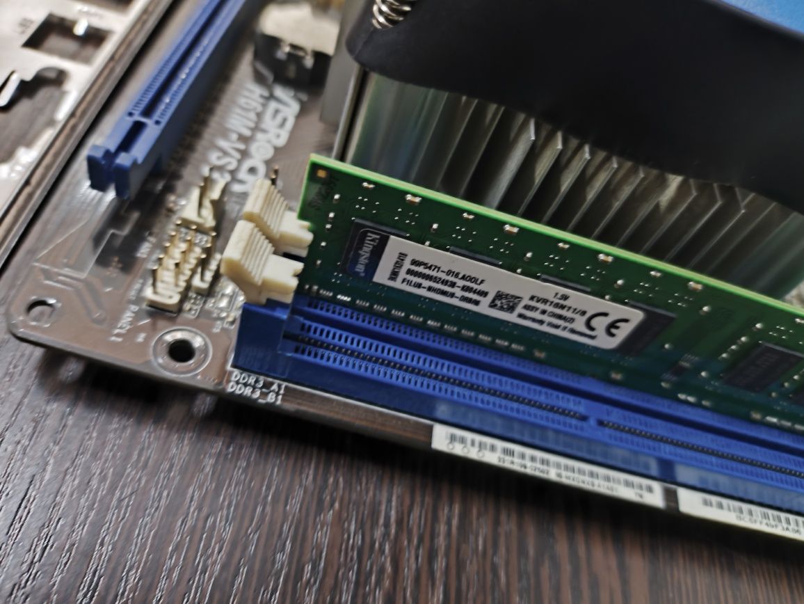 Asrock H61+i5 3470+8Gb