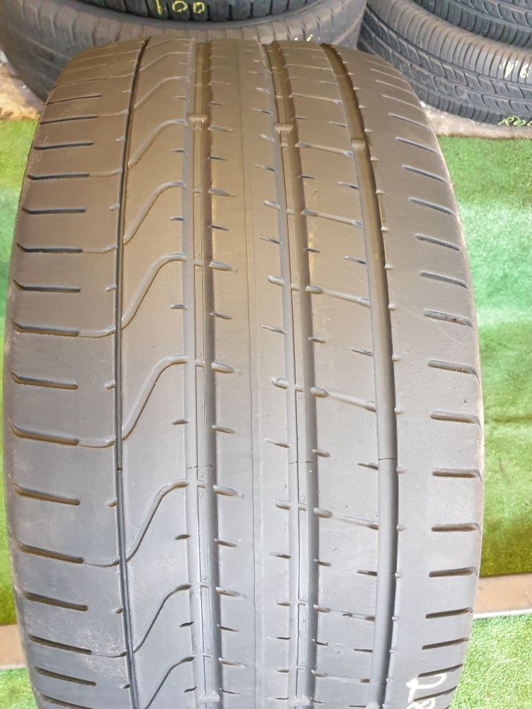 1x 285 35 r22 Pirelli