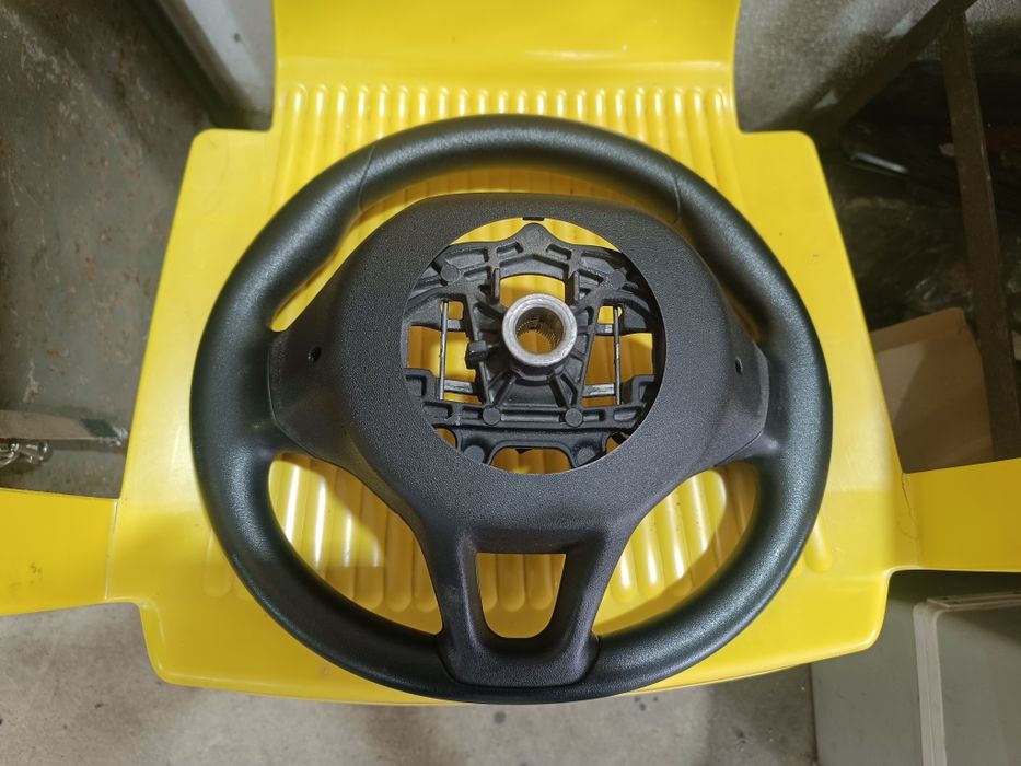 Волан за Пежо 208