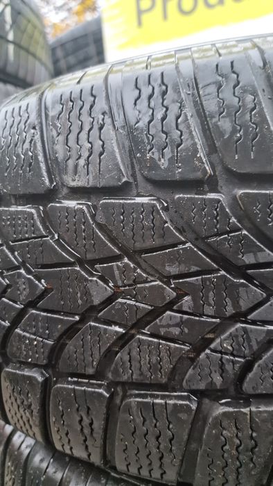 225 50 17 Dunlop 2 anvelope iarna