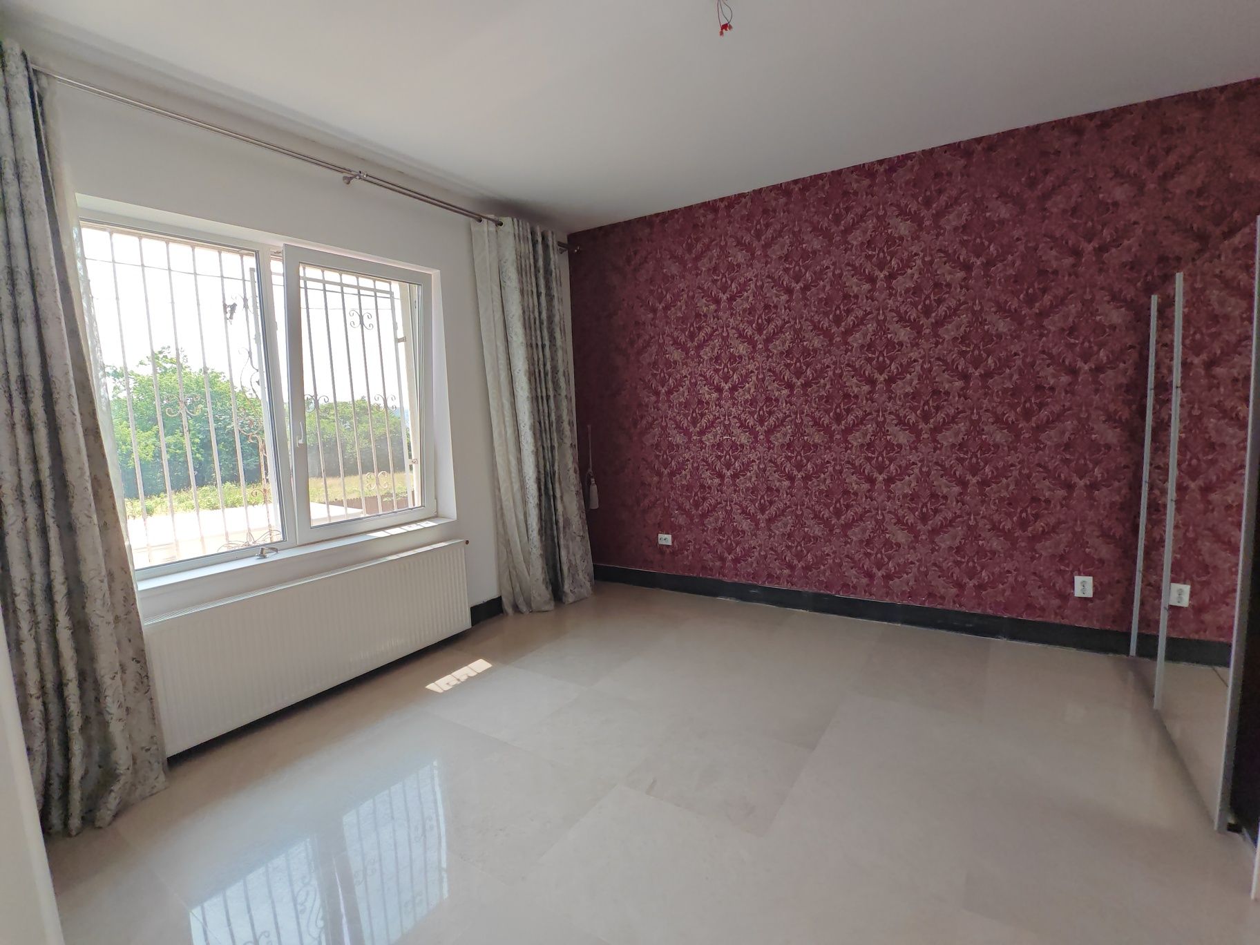 Închiriez spațiu comercial centru fundație păcurari 140 m2