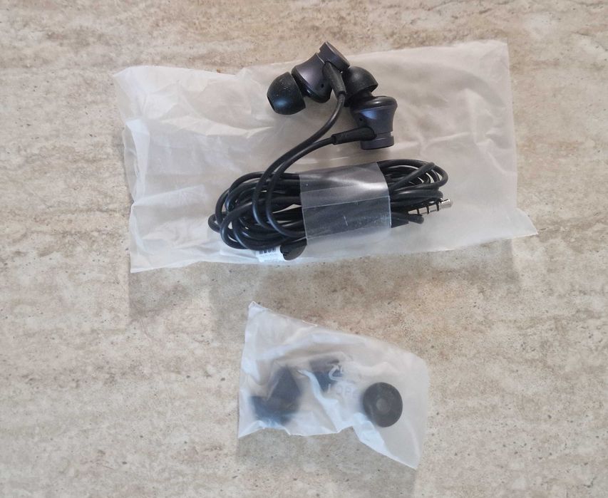 Слушалки Xiomi - жични