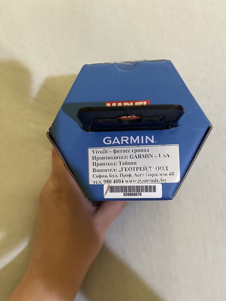 Фитнес гривна Garmin Vivofit Jr. 2