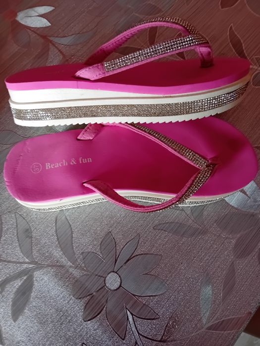 Сандали и джапанки