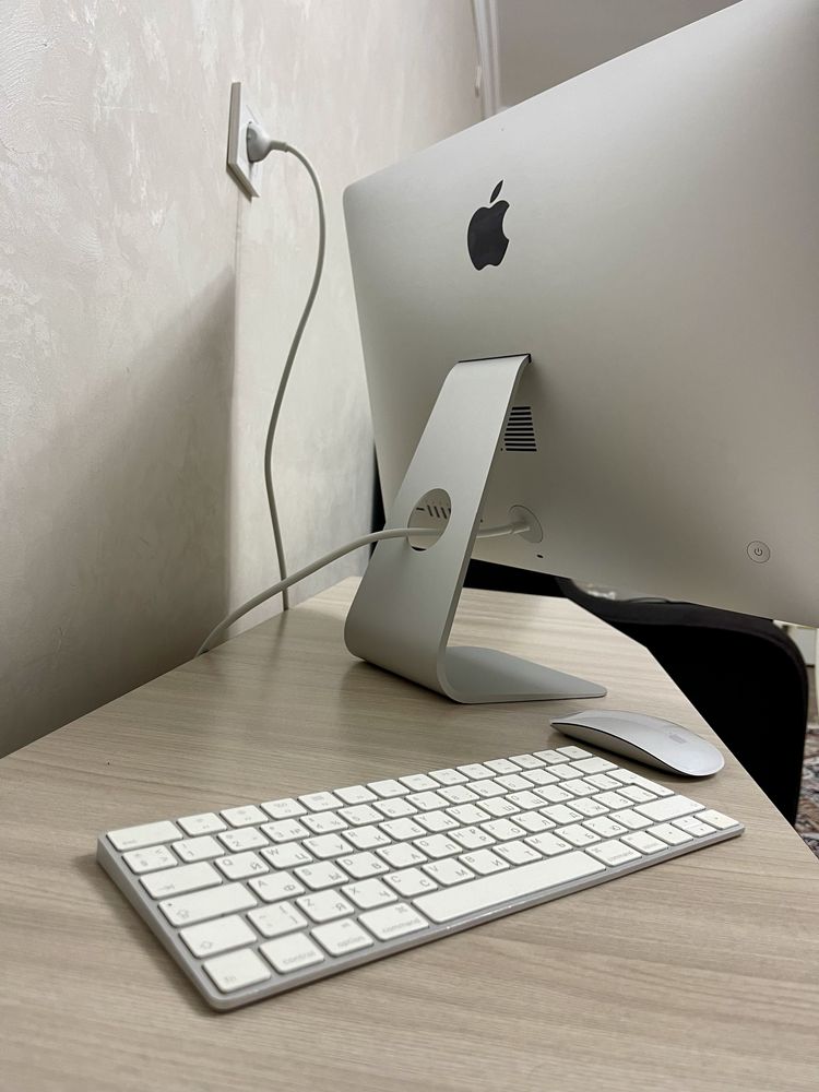 Аймак в Отличном Состояний! Aplle iMac 21 /SSD:256