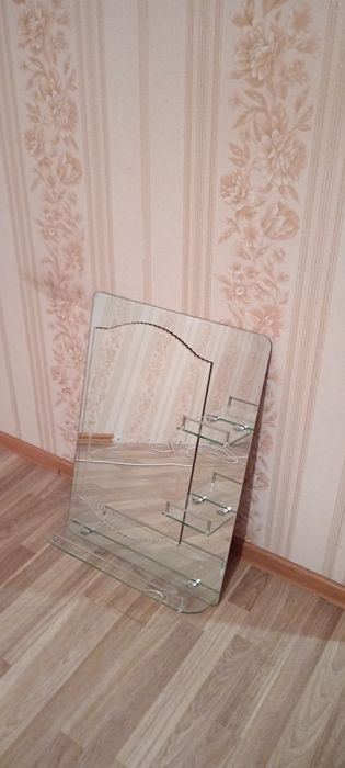 Продам зеркало в ванную комнату 4449 тенге