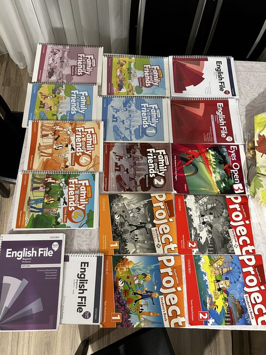 Книги пр англискому языку family and frends, project