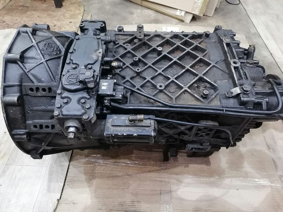 Продам КПП  ZF 16 S 181