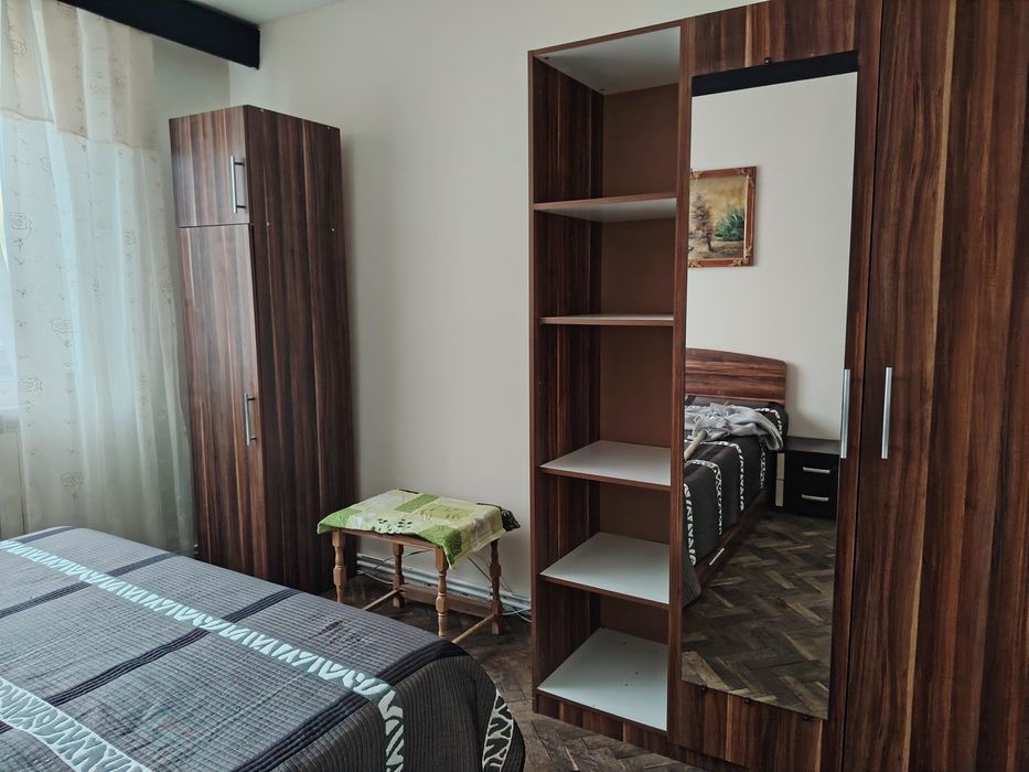 Apartament de inchiriat
