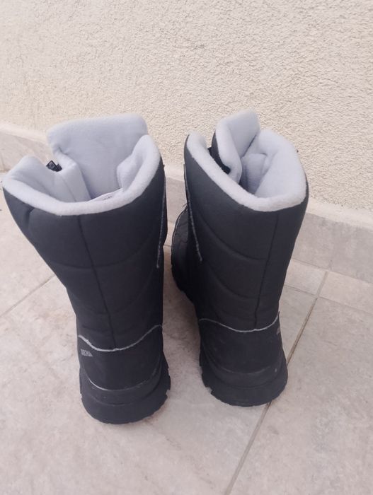 Ghete Quechua Dechatlon, mărimea 39