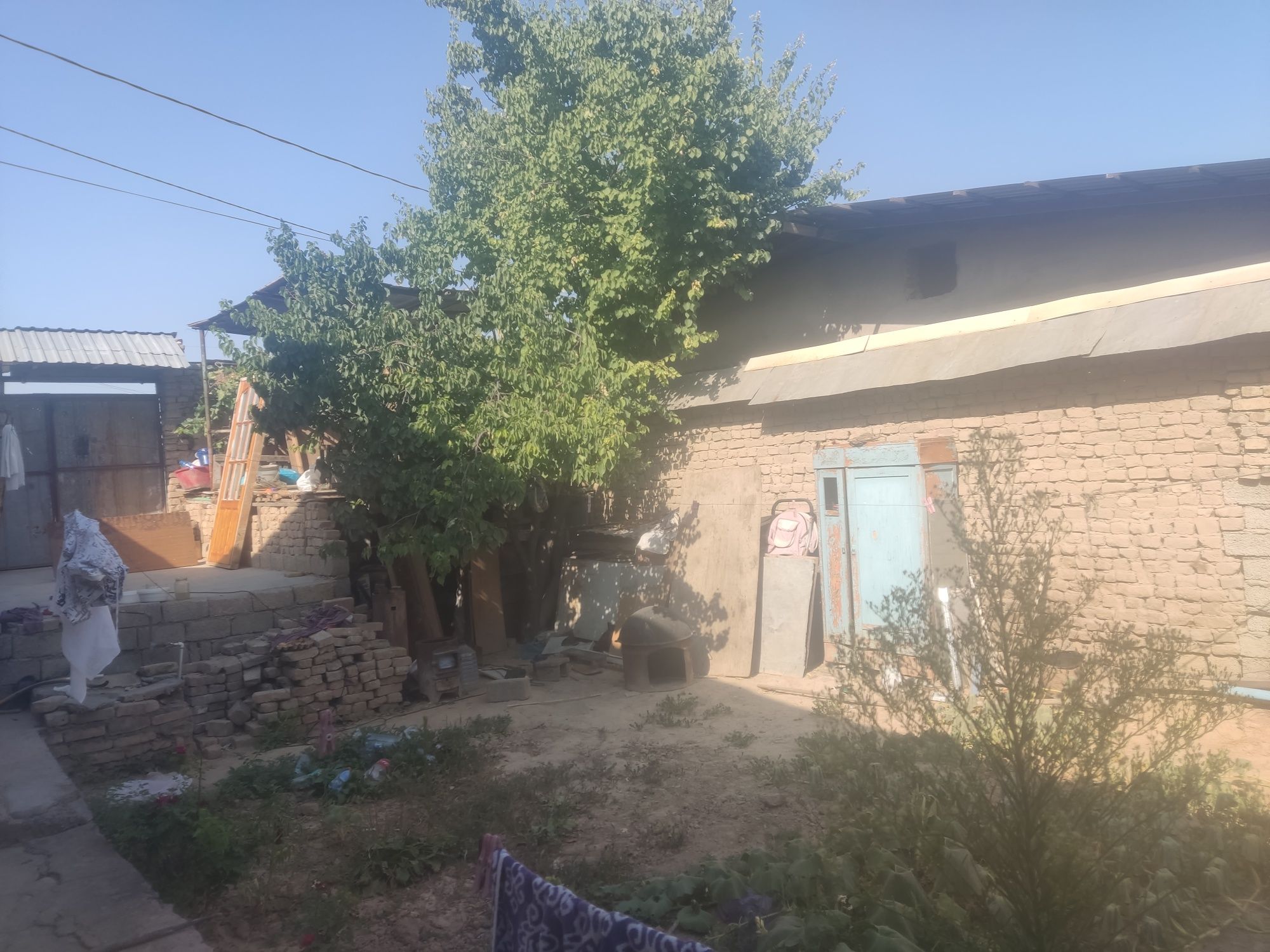 Продается участок в Яшнабадском районе, Шумиловском городке.