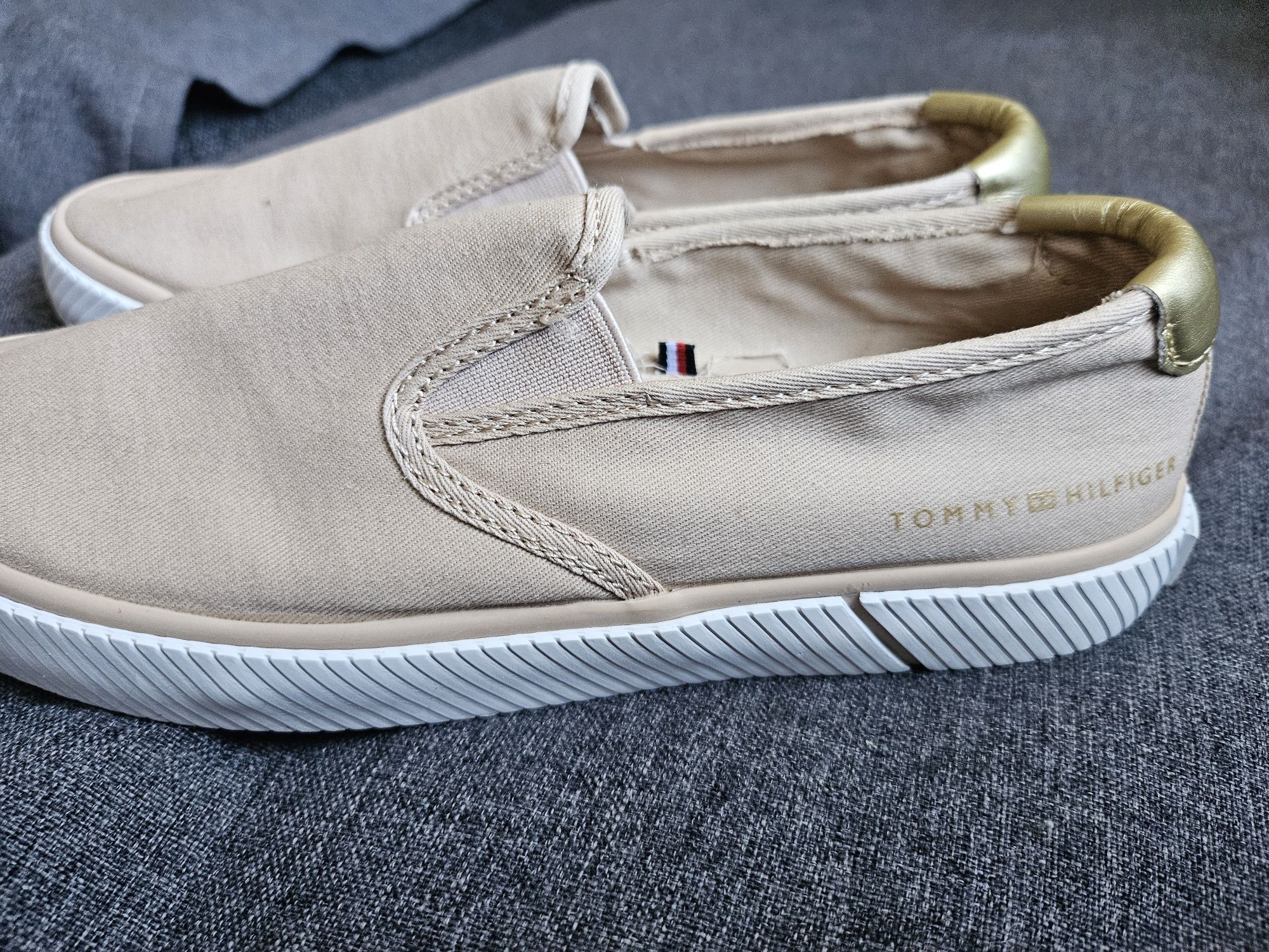 Гуменки Tommy hilfiger