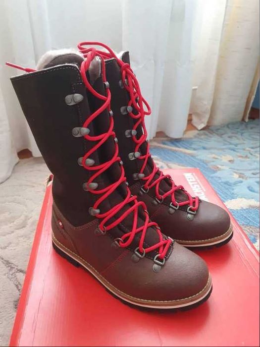 Bocanci de iarna Dachstein