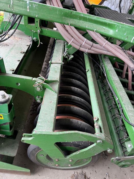 Semanatoare paioase Amazone AD-P 4000 Special