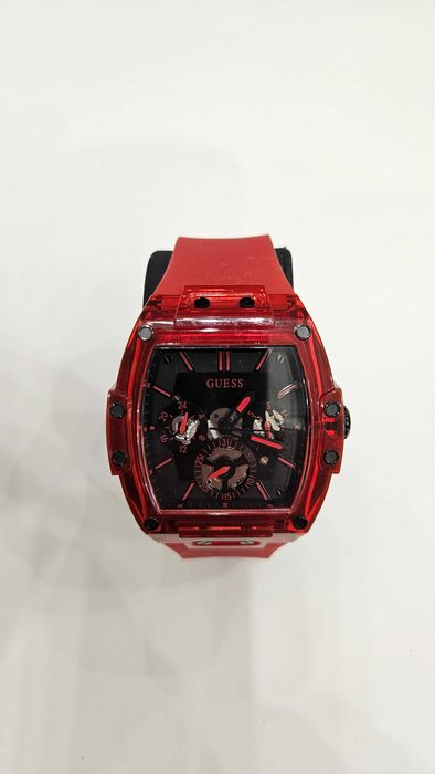 Продавам GUESS Men's Red Multi-function Watch – 42mm