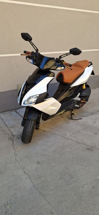Scuter Aprilia Sr50 Facyory