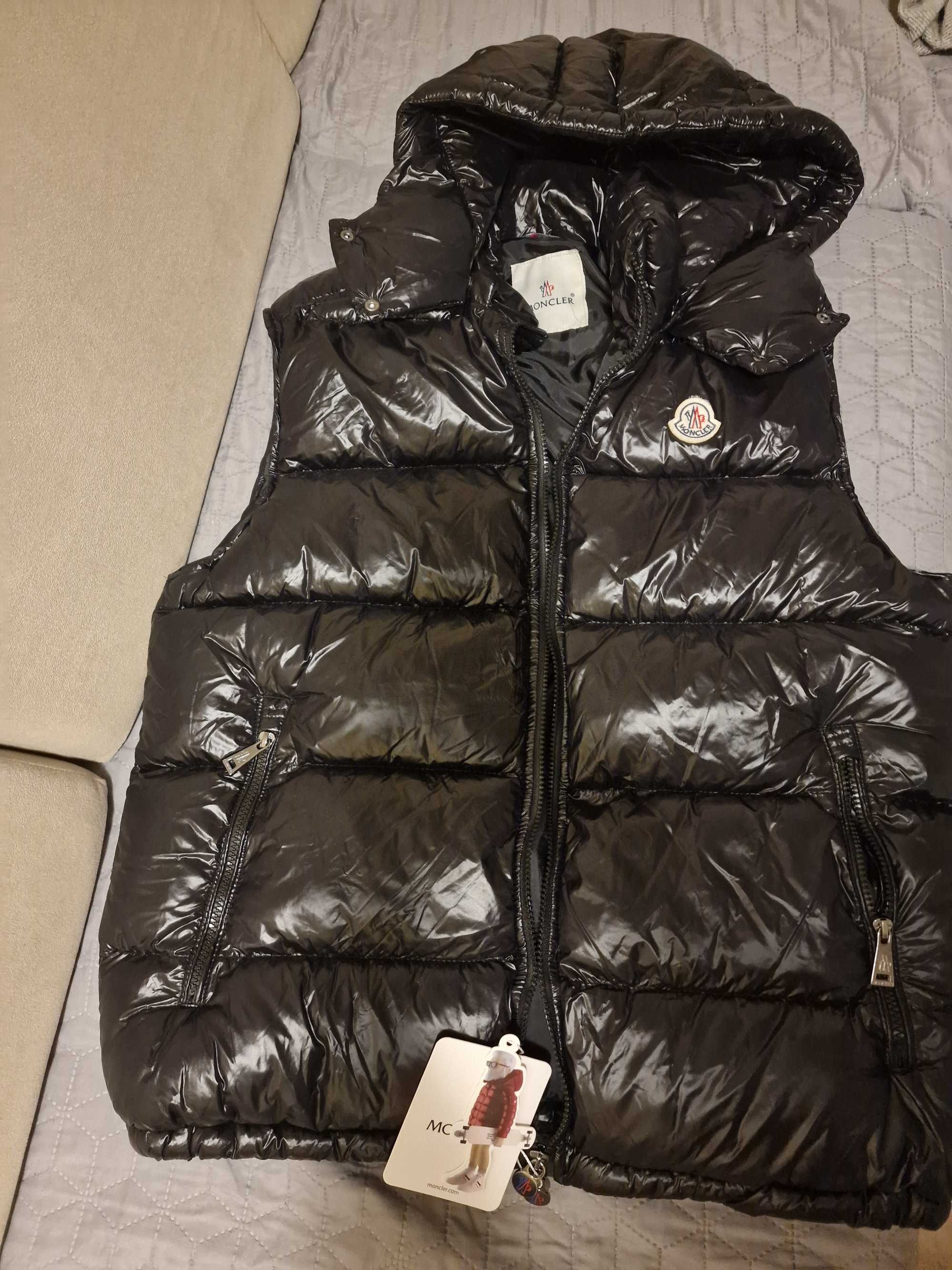 мъжки елек Moncler BORMES GILET нов с етикет,размер 7, XXL, 58.