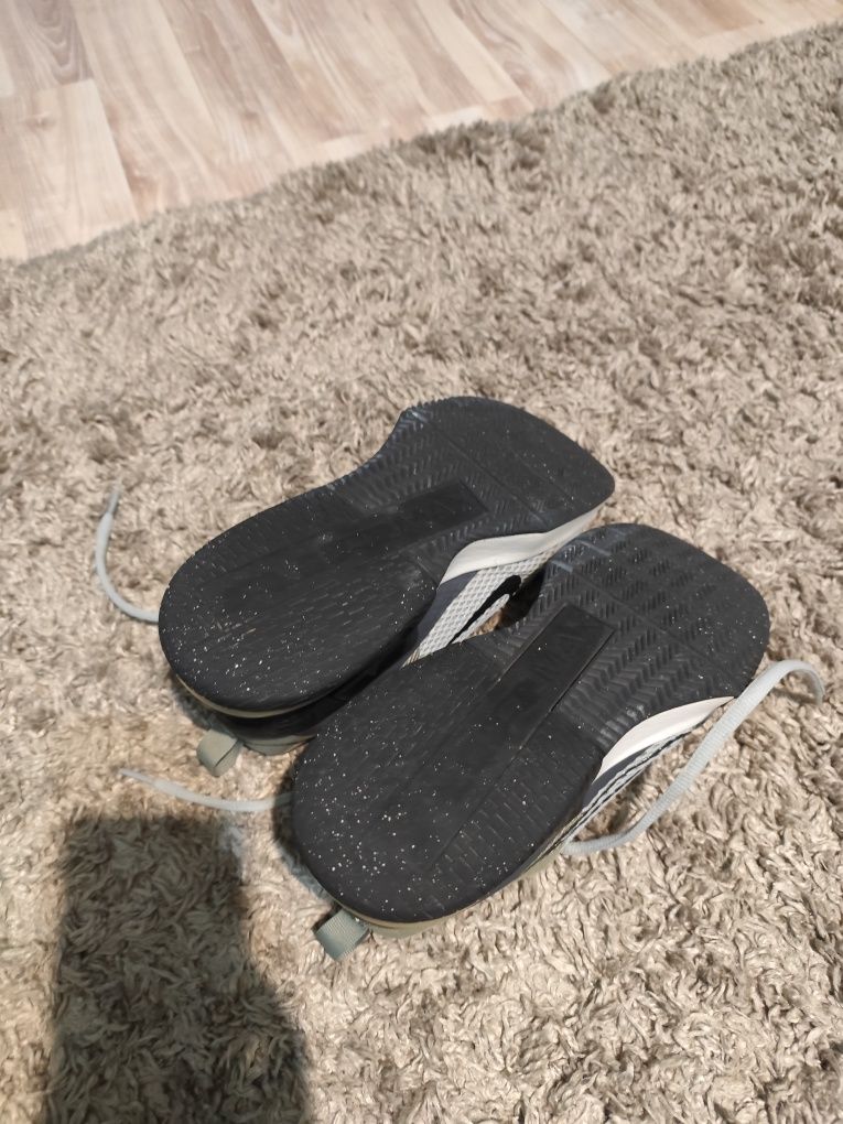 Продавам маратонки Nike air max 41 номер