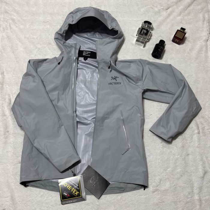 Windbreaker Arcteryx Gri