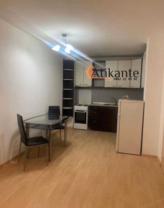 Продава се Двустаен апартамент в София, Люлин 10 - 70 кв.м за 2072 €/кв.м - Снимка #2