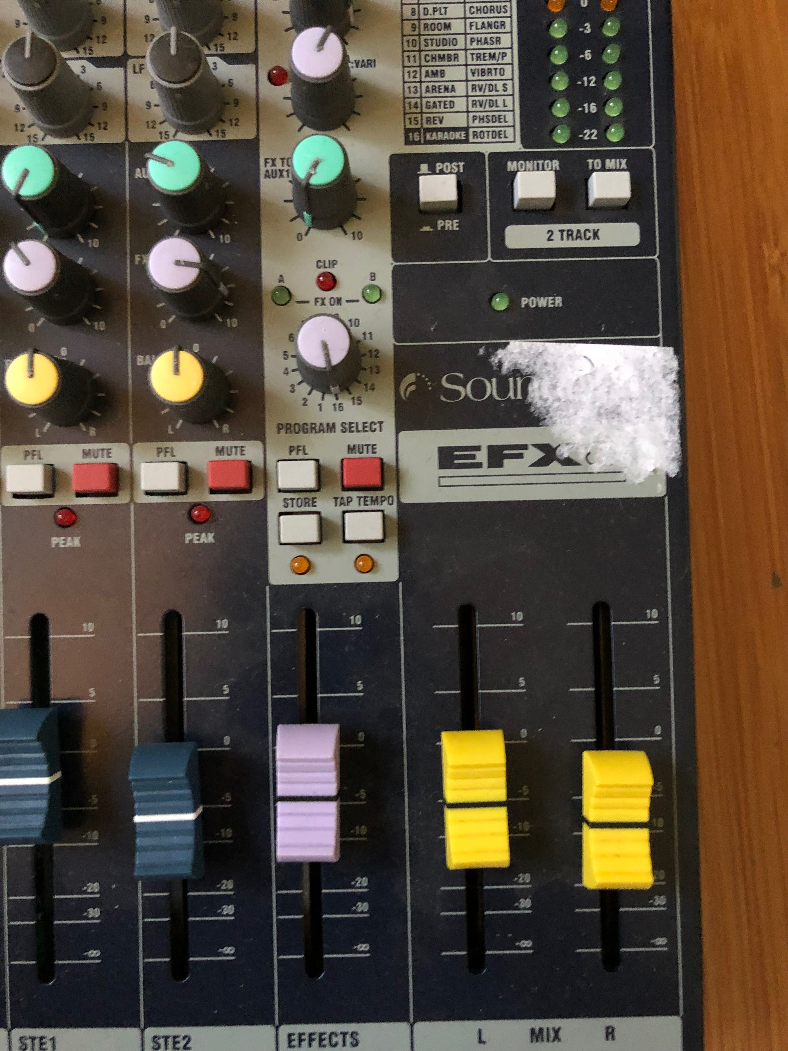 Mixer Audio Soundcraft EFX8