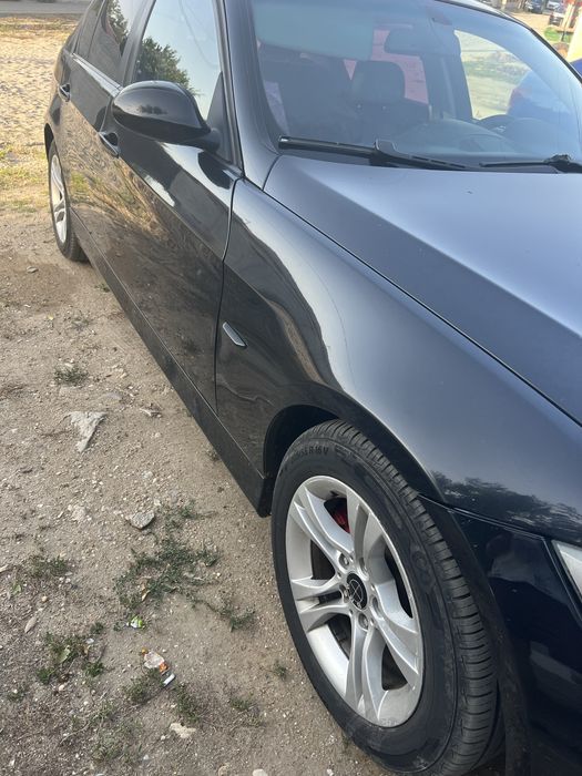 Vand BMW E 90 in stare perfecta de functionare