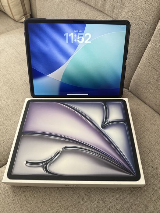 iPad Air 13, M3, 256GB, Wi-Fi + cellular, space gray