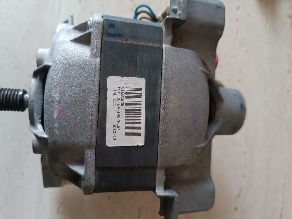 Vind  motor masina de spalat universal nou