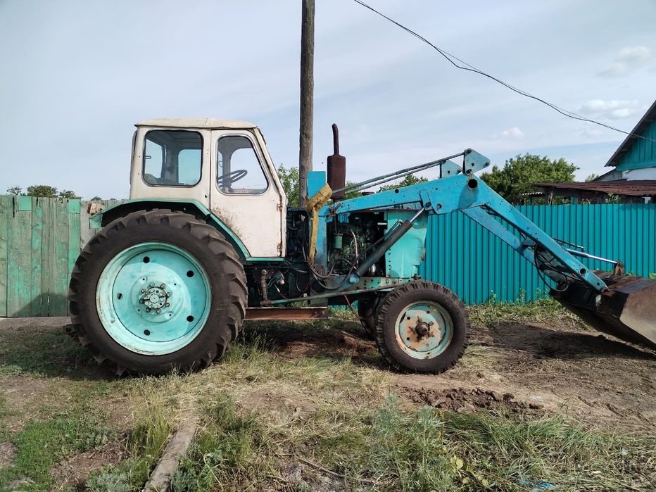 Продам трактор ЮМЗ
Кун, лопата, стагомёт, косилка, культиват