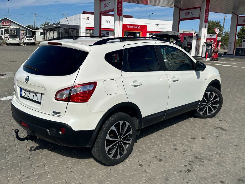 Nissan Qashqai 1,6 dci 2014 alb perla panoramic accept variante !
