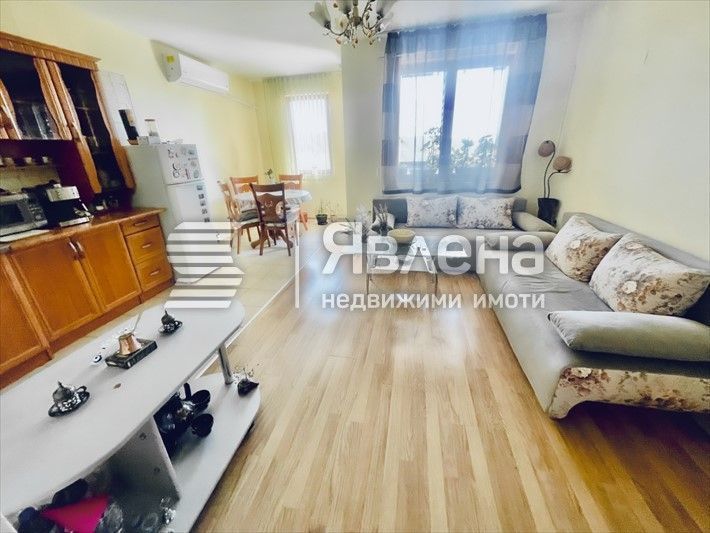 Двустаен апартамент с удобства и връзка с природата в с. Приселци