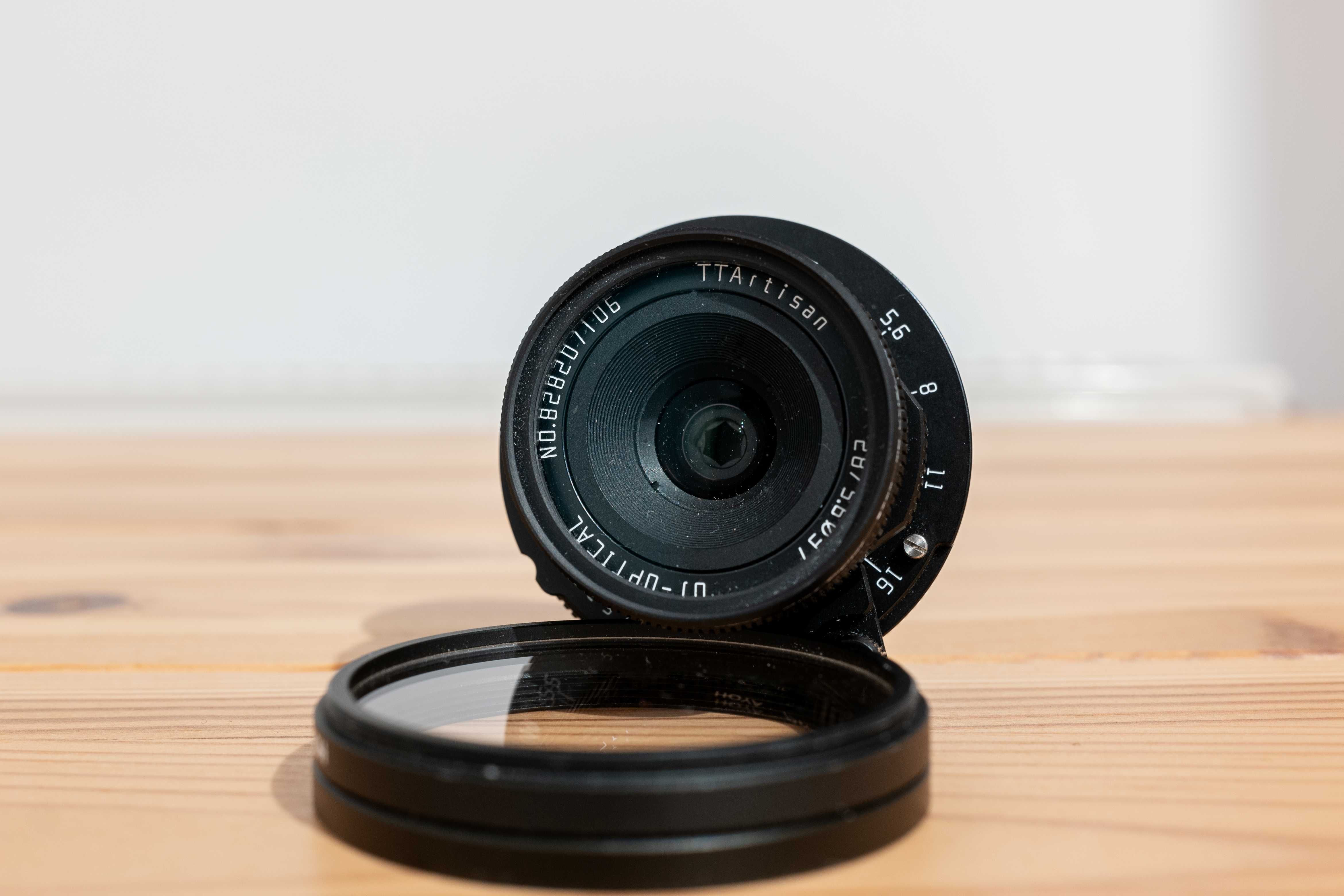 Vand Obiectiv TTArtisan 28mm F5.6 versione Black pentru Leica M ca nou