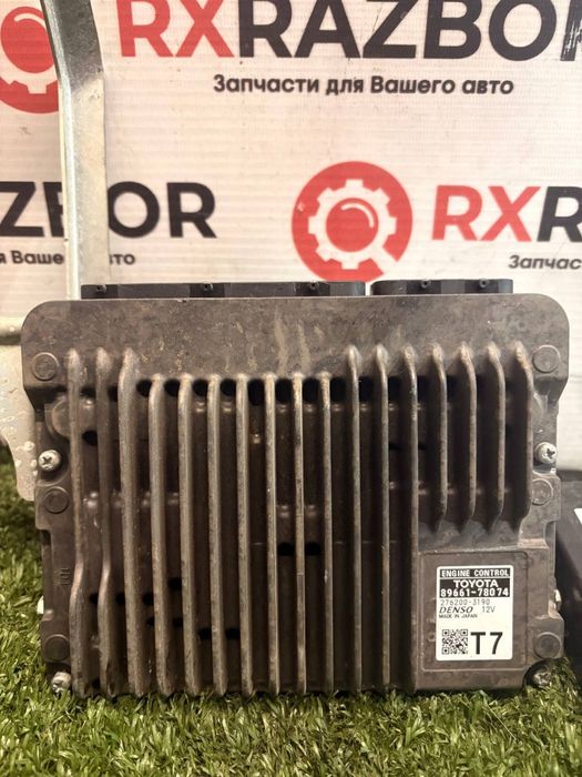 Компьютер ЭБУ на  Lexus NX / Лексус НКС