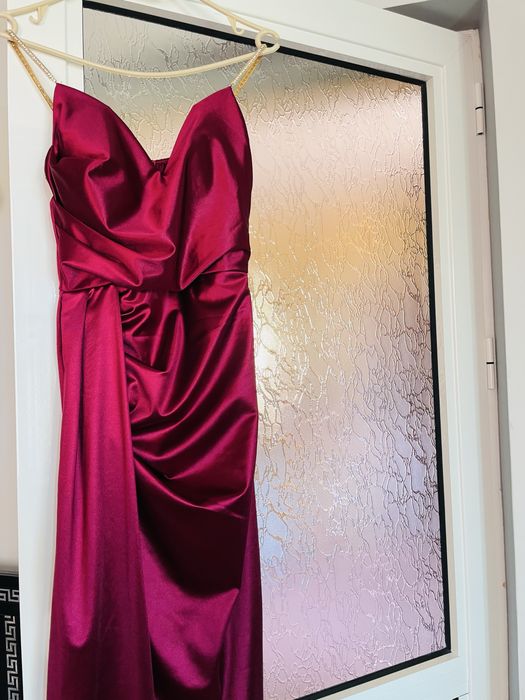 Дамски Официални Рокли