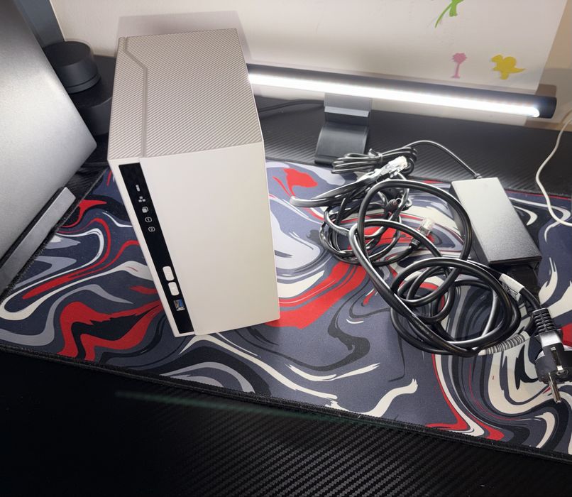 NAS în stare perfectă QNAP TS-233