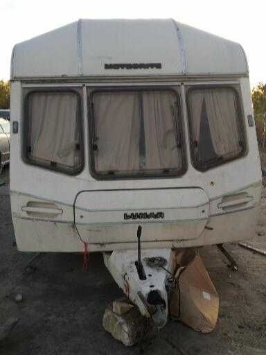 Rulotă lunar meteorit