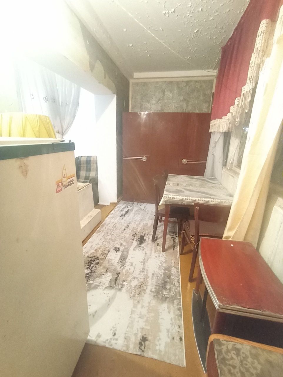 CHILANZOR 9 Kv 2 XONA Tozza Uy 3 etaj SHaroitlar Bor Uzoq MUDDATGA