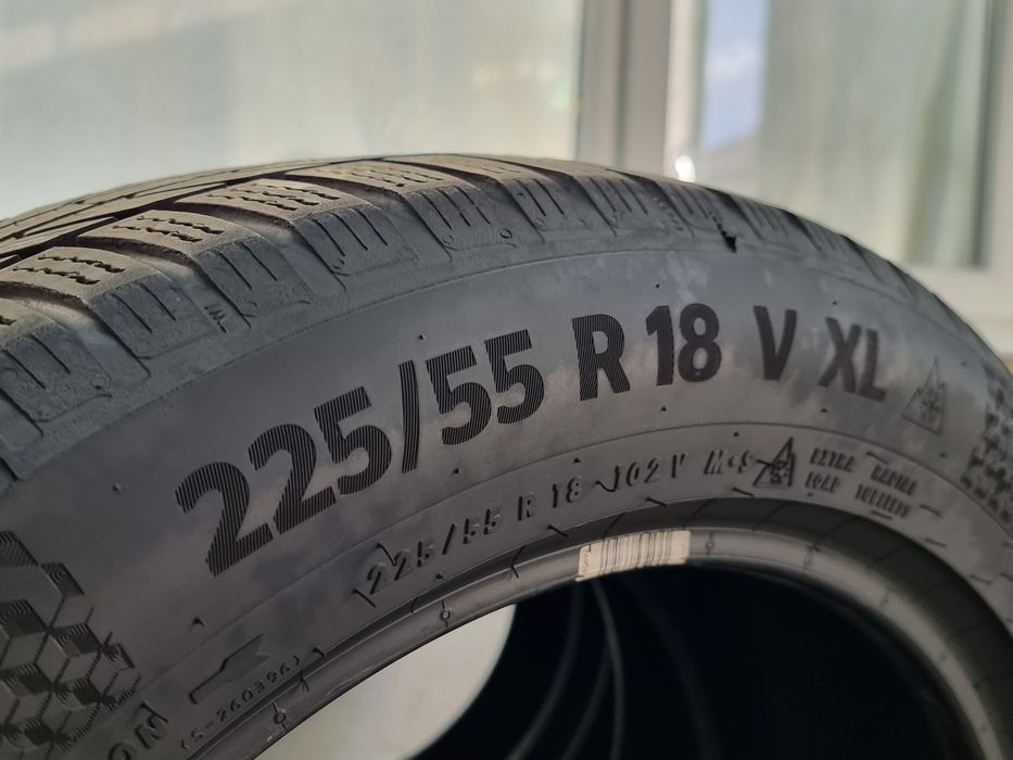 "Dot 22" 225/55/18 Continental 4Броя: 330лв 6мм