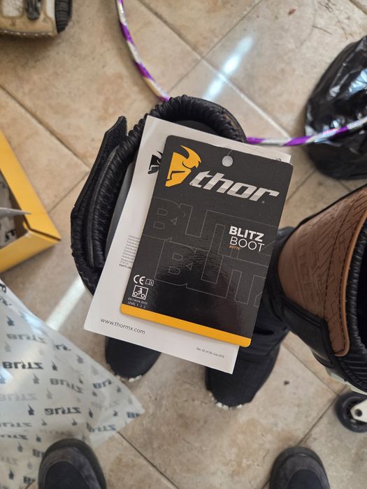Ботуши за каране THOR blitz
