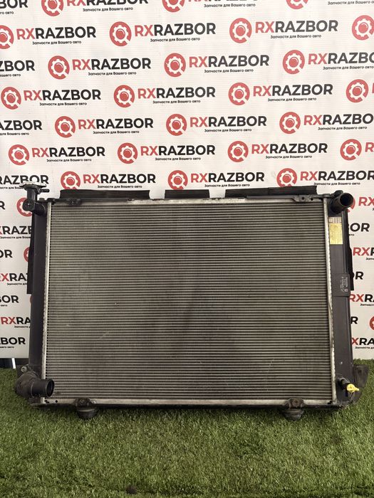 Радиатор охлаждения Lexus RX 330 оригинал,привозн
